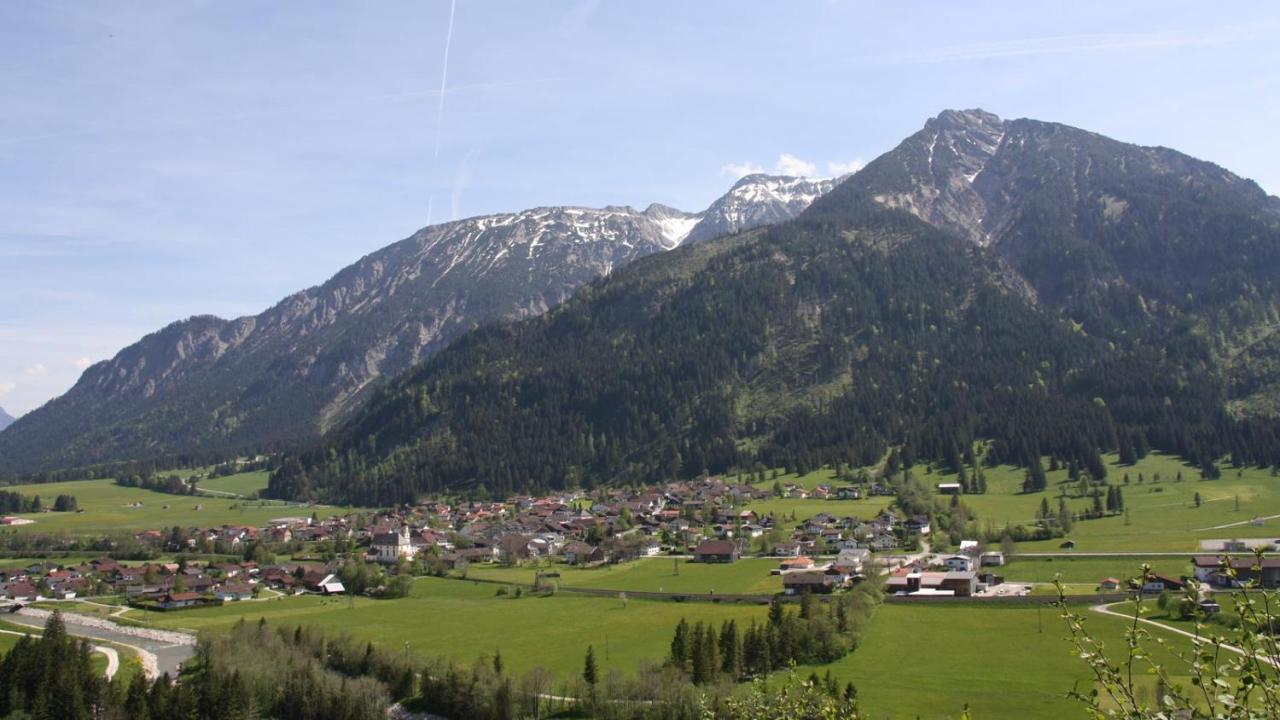 Alpenchalet Vils Tirol Exterior foto